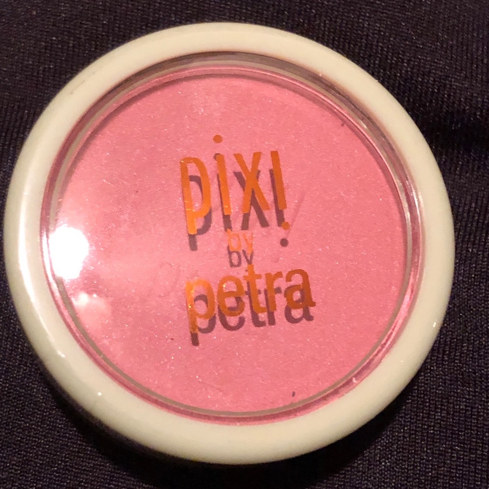 Pixie blush